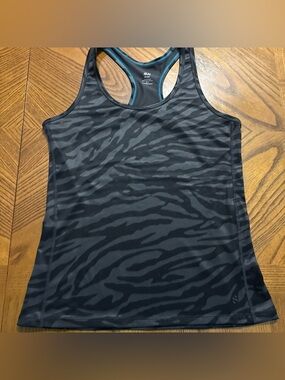 H&M Sport Zebra Print Athletic Racerback Tank Top Women’s Size M